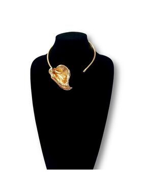 GOLDEN BLOOMS 🌼 Sculpted Gold Cala Lily Artisan Collar Necklace | NWT